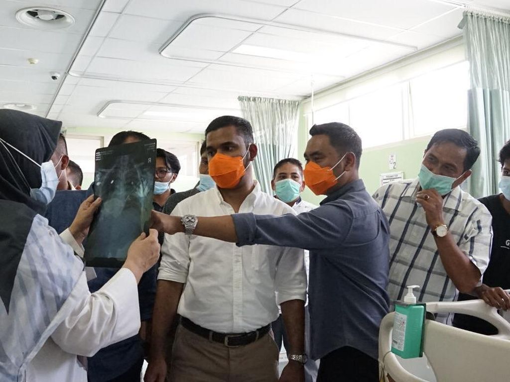 Disorot soal Tak Ada Petugas di RSUDZA, BPJS: Pelayanannya Nontatap Muka Disorot soal Tak Ada Petugas di RSUDZA, BPJS: Pelayanannya Nontatap Muka