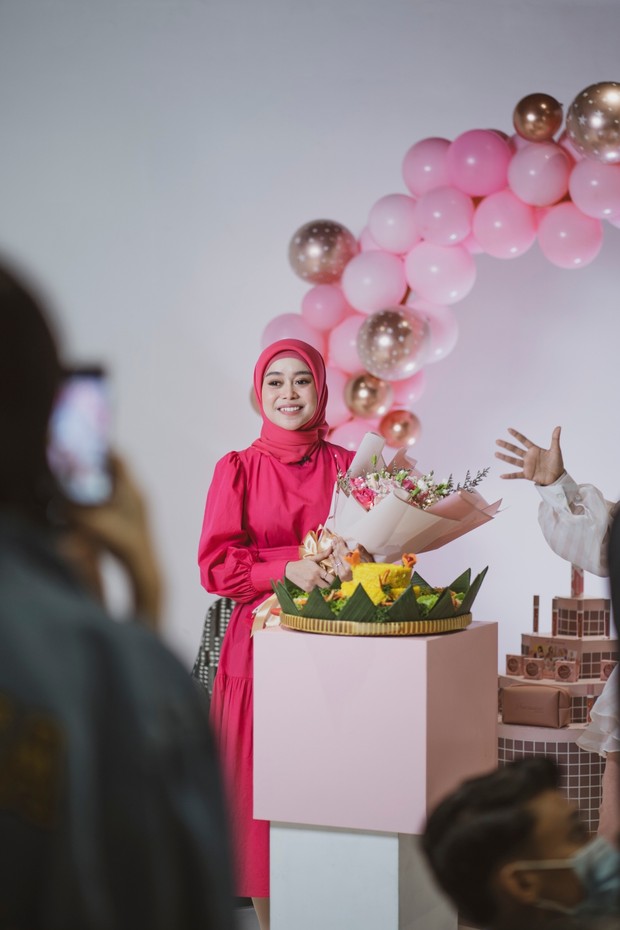 Lesti Kejora/Purnama Beauty