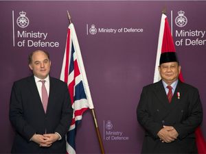 Menhan Prabowo Kunjungi London Bertemu Menhan Inggris, Ini yang Dibahas