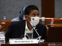 Sandiaga Janjikan Sederet Fasilitas buat UMKM, Cek di Sini