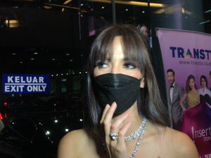 Ardi Bakrie Buat Nia Ramadhani Menangis Semalaman, Kenapa Sih?