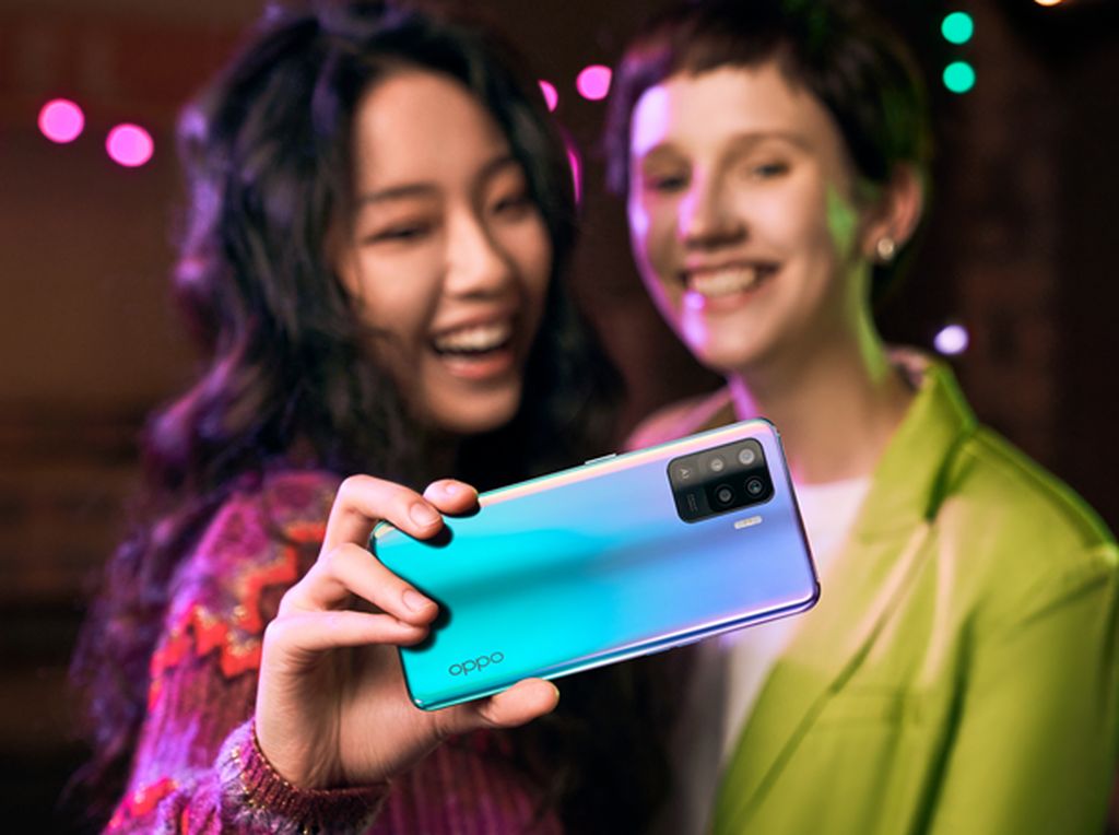 OPPO Reno5 F Resmi Meluncur, Bawa Desain Premium & Performa Tinggi OPPO Reno5 F Resmi Meluncur, Bawa Desain Premium & Performa Tinggi