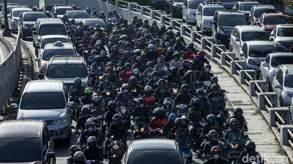 Macet Jakarta Serasa Tidak Ada Pandemi