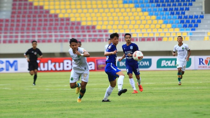 PSIS Semarang menang atas Tira Persikabo di Piala Menpora 2021, Kamis (25/3/2021). Pertandingan digelar di Stadion Manahan, Solo.