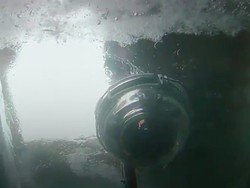 Rusia Cari Partikel Hantu di Danau Terdalam Dunia