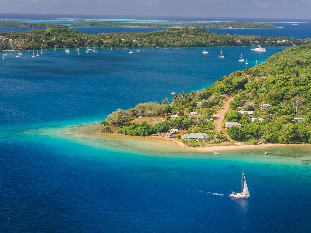 Potret Tonga, Negara Cantik yang Rajanya Santuy Potret Tonga, Negara Cantik yang Rajanya Santuy