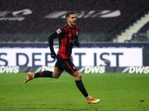 Cari Striker, Barcelona Bidik Andre Silva