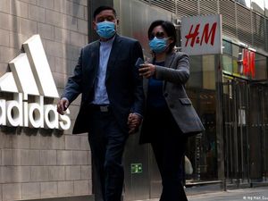 Balas Sanksi Barat Atas Xinjiang, China Beri Sanksi Anggota Parlemen Inggris