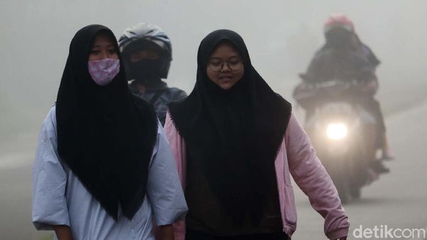 Brrrr... Pagi Ini Bandung Berselimut Kabut