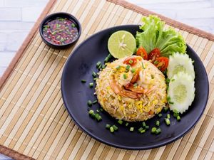 Nasi Goreng Makanan Sejuta Mamat Cerita Jujur tentang Nasi Goreng