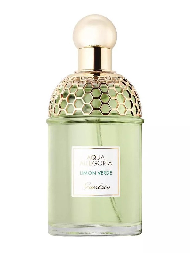 Guerlain Aqua Allegoria Limon Verde/byrdie.com Parfum ini terinspirasi dari minuman beralkohol jenis koktail yang berasal dari Brazil, yaitu caipirinha.