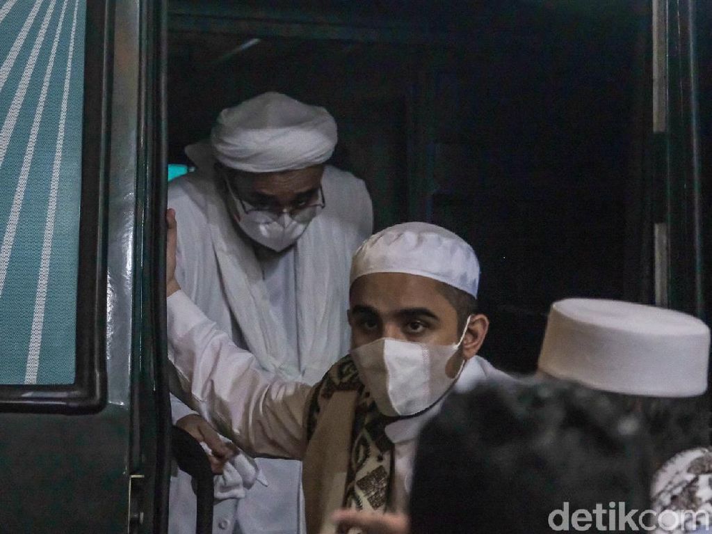 Pengacara: Kadishub DKI-Eks Walkot Jakpus Bakal Bersaksi di Sidang HRS Pengacara: Kadishub DKI-Eks Walkot Jakpus Bakal Bersaksi di Sidang HRS