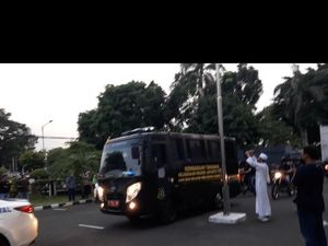 Sidang Selesai, Habib Rizieq Cs Tinggalkan PN Jaktim