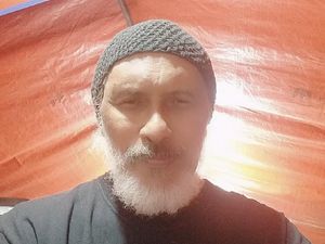 Penyanyi John Tanamal Meninggal Dunia