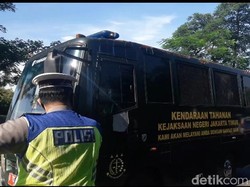 Habib Rizieq Tiba di PN Jaktim, Segera Sidang Langsung