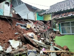 Longsor di Ciamis, Rumah Rusak dan Dua Warga Luka