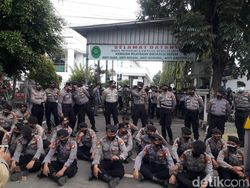 Sidang Eksepsi Habib Rizieq Ditutup dari Publik!