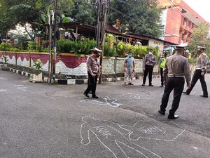 Tim TAA Gelar Olah TKP Kasus Tabrak Lari di Kelapa Gading Pagi Ini Tim TAA Gelar Olah TKP Kasus Tabrak Lari di Kelapa Gading Pagi Ini