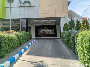 Jenazah Pasien COVID-19 Sempat Tertukar, Begini Penjelasan RS Darmayu Ponorogo Jenazah Pasien COVID-19 Sempat Tertukar, Begini Penjelasan RS Darmayu Ponorogo