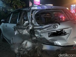 Laka Karambol di Ring Road Utara Sleman Libatkan 10 Kendaraan