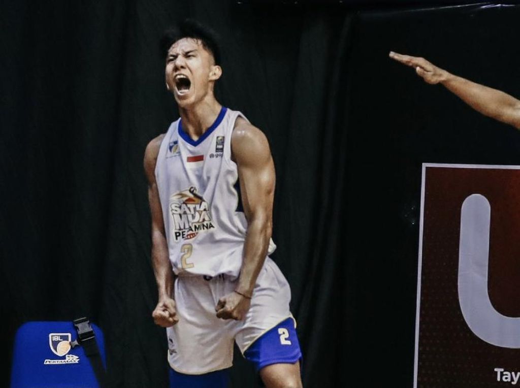 IBL 2021: Revans, Satria Muda Remukkan Prawira Bandung IBL 2021: Revans, Satria Muda Remukkan Prawira Bandung