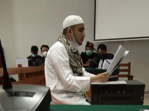 PT DKI Kuatkan Putusan Menantu Habib Rizieq, Tetap Divonis 1 Tahun Penjara PT DKI Kuatkan Putusan Menantu Habib Rizieq, Tetap Divonis 1 Tahun Penjara