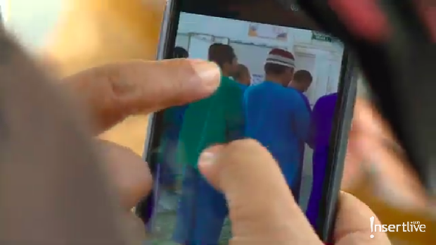 Asep Brimob (baju hijau) bersama pasien RSJ lain.