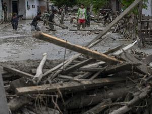 Penampakan Banjir Lumpur yang Menghantam Sigi Sulteng Penampakan Banjir Lumpur yang Menghantam Sigi Sulteng