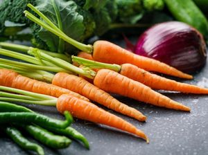 Buah dan Sayuran Mentah Vs Matang, Mana yang Lebih Sehat? Buah dan Sayuran Mentah Vs Matang, Mana yang Lebih Sehat?