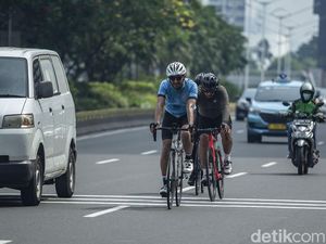 Pesepeda Diminta Tak Keluar Jalur, Polisi: Prioritaskan yang Berangkat Kerja! Pesepeda Diminta Tak Keluar Jalur, Polisi: Prioritaskan yang Berangkat Kerja!