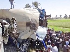 Mesir Tangkap 8 Orang Usai Tabrakan Maut 2 Kereta Api