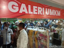 Mal di Karawang Harus Pajang Produk UMKM