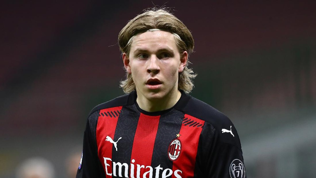 Jens Petter Hauge dispekulasikan bakal meninggalkan AC Milan. (Foto: Getty Images/Marco Luzzani)