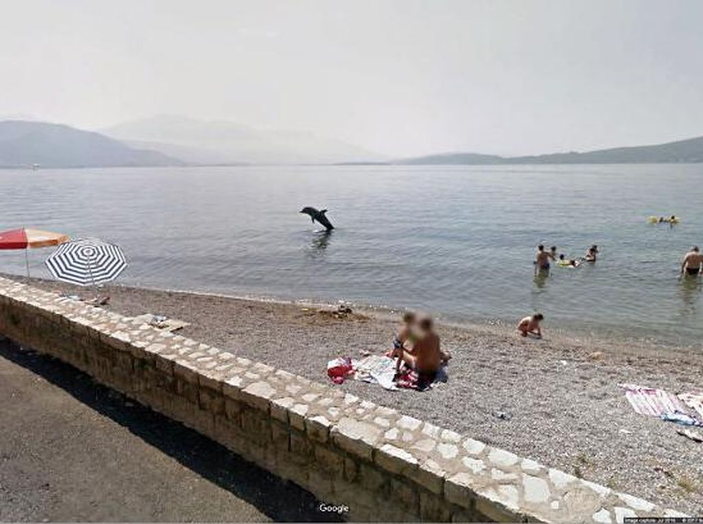 Kejadian Tak Terduga yang Terekam Google Street View Bikin Terperangah Kejadian Tak Terduga yang Terekam Google Street View Bikin Terperangah