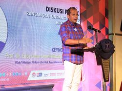 Wamenkumham Sebut Revisi KUHP Disahkan Paling Lambat Juni 2022