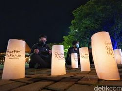 Aksi Doa Bersama Atas Tragedi Bom Makassar di Solo