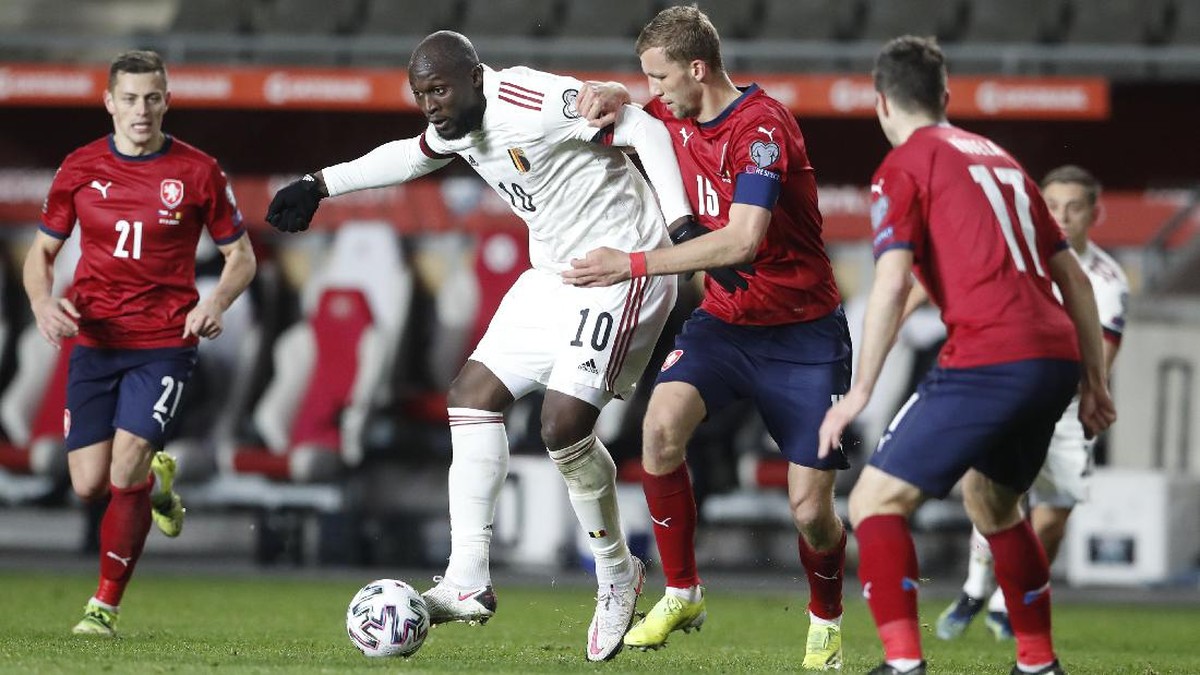 Republik Ceko vs Belgia bermain imbang 1-1. (Foto: AP/Petr David Josek)
