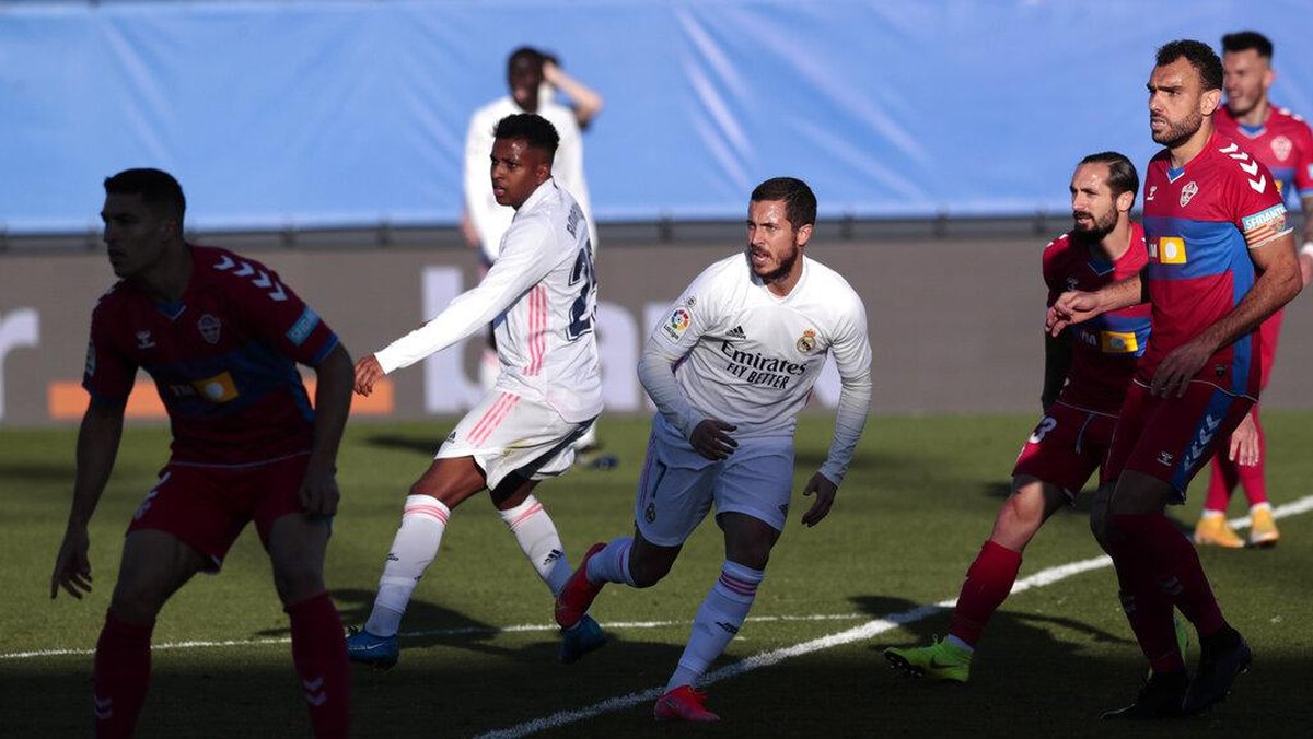 Real Madrid siap jual murah Eden Hazard musim panas nanti (AP/Bernat Armangue)