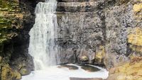 Foto: Air Terjun Gentongan nan Indah, tapi Bau Belerang