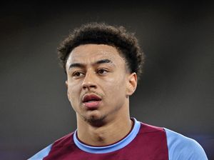 Rumor Transfer: Ketemu Solskjaer, Lingard Ingin Bertahan di MU