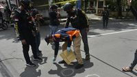 Lokasi Ledakan Bom Bunuh Diri di Makassar Diperiksa Polisi