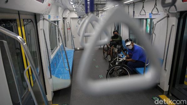 Sepeda Nonlipat Kini Bisa Naik MRT, Ini Syaratnya!
