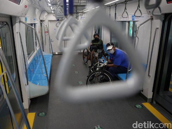 Sepeda Nonlipat Kini Bisa Naik MRT, Ini Syaratnya!