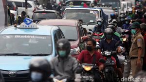Ada Penggerebekan Teroris, Jalan Raya Condet Macet