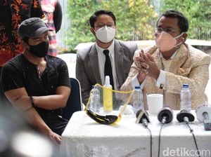 Bams eks Samsons di Tengah Kisruh Rumah Tangga Desiree-Hotma