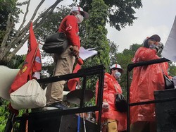 Minta Diangkat Jadi PNS, Petugas Lapangan KB Demo di Kantor BKKBN