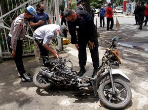 Terungkapnya Wasiat Pasutri Bomber Sebelum Bunuh Diri di Depan Gereja Terungkapnya Wasiat Pasutri Bomber Sebelum Bunuh Diri di Depan Gereja