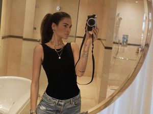 Rossi dan Pacarnya Dikurung di Hotel Qatar Rossi dan Pacarnya Dikurung di Hotel Qatar
