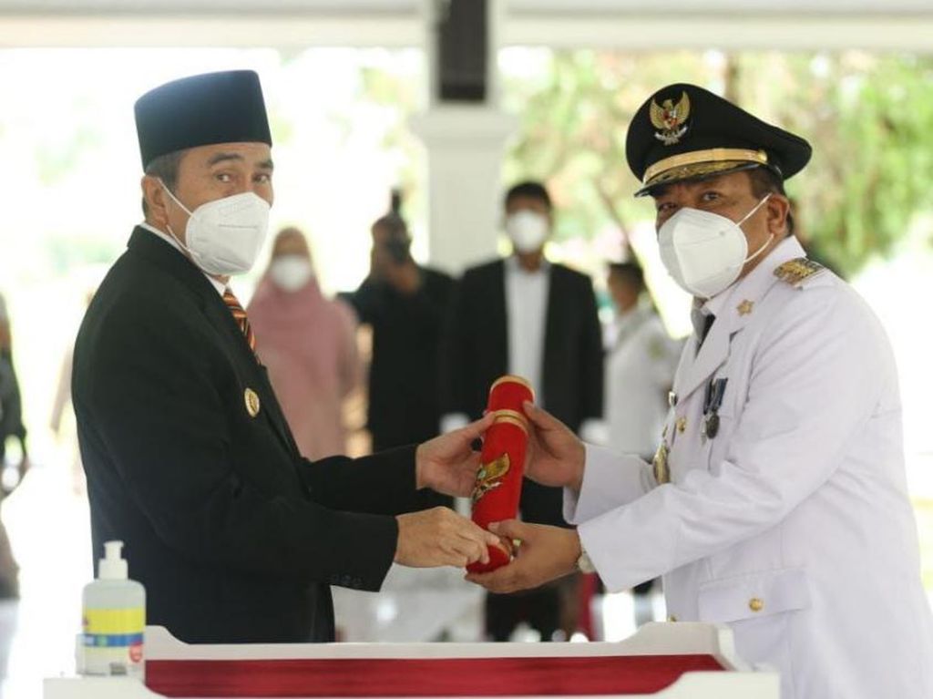 Lantik Pj Bupati Inhu, Gubernur Riau Harap PSU 1 TPS Kondusif Lantik Pj Bupati Inhu, Gubernur Riau Harap PSU 1 TPS Kondusif