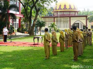 Gus Ipul Minta Pejabat Fungsional Tinggalkan Zona Nyaman Gus Ipul Minta Pejabat Fungsional Tinggalkan Zona Nyaman